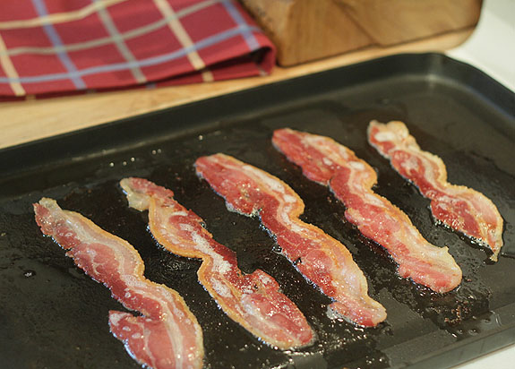Bacon-cooking