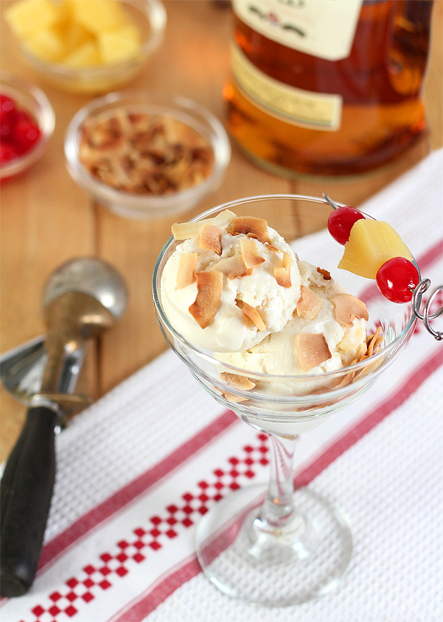 Piña Colada Frozen Yogurt