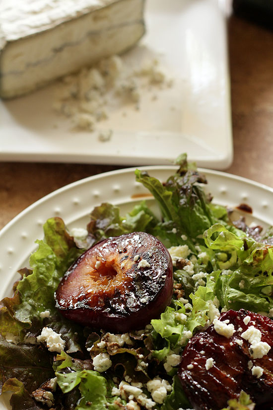 plum-salad-grilled-vertical